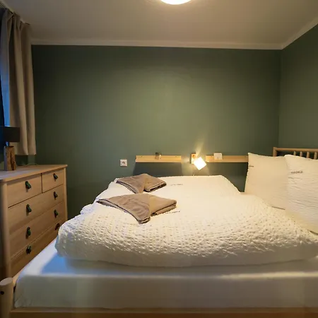 Апартаменты Picks Logierhaus App 7 Шпикерог